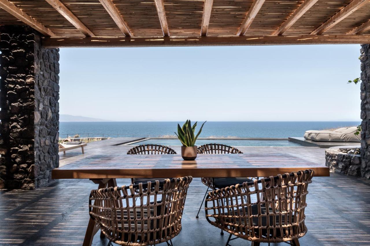 Colombos Beachfront Foinikiá Buitenkant foto